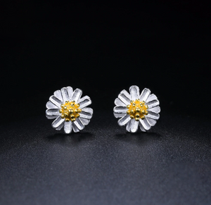 Chrysanthemum Flower Earrings