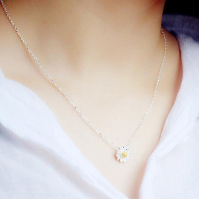 Chrysanthemum Flower Necklaces