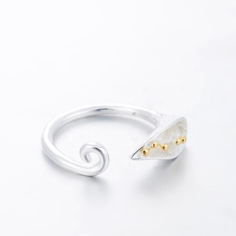 Peace Lily Flower ring